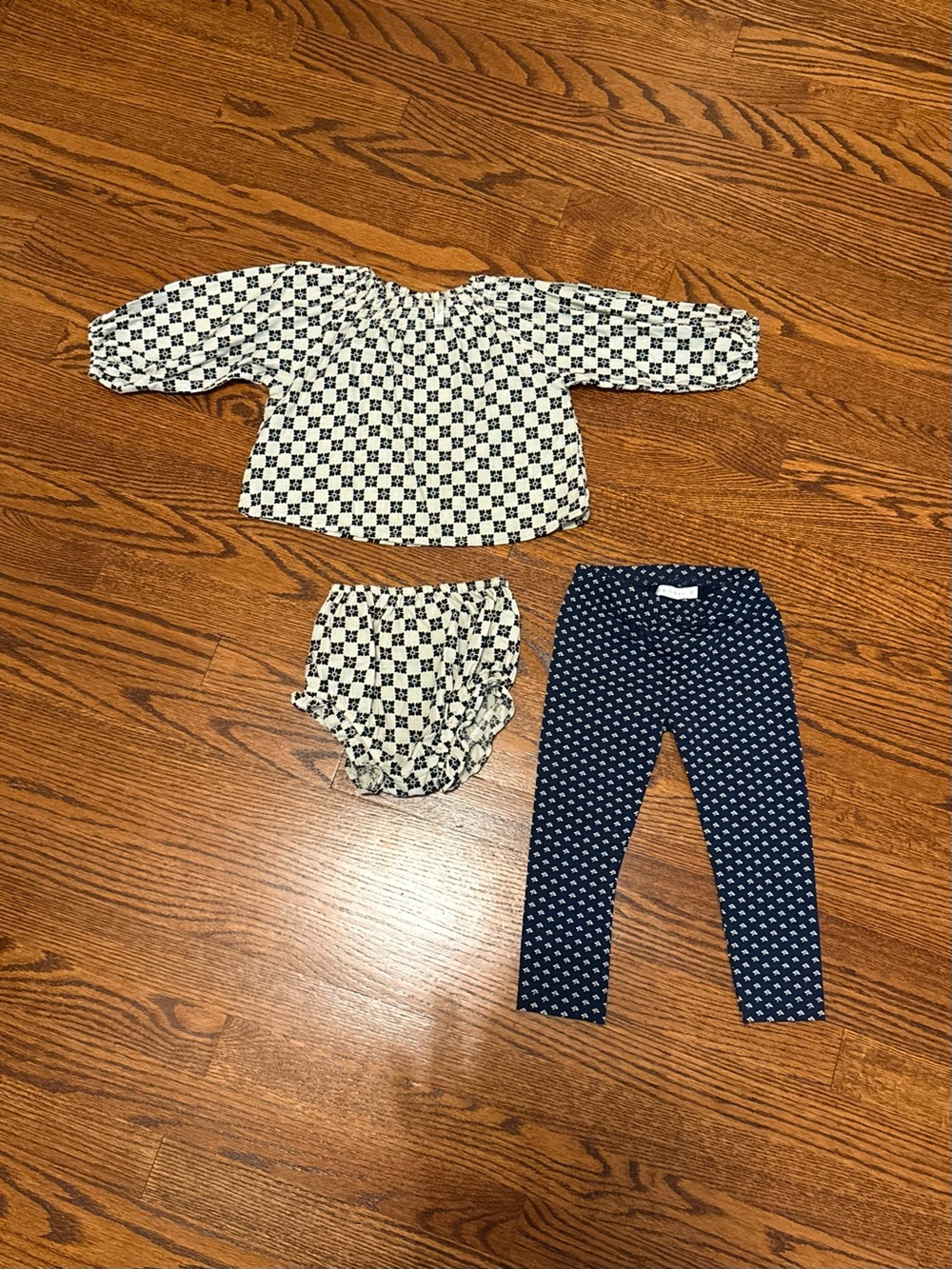 Rylee + Cru set NWOT 12-18 & Jamie Kay Leggings 1yr bundle set